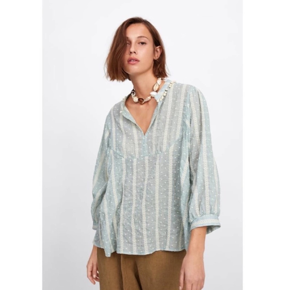 zara // kaftan embroidery blue blouse nwt